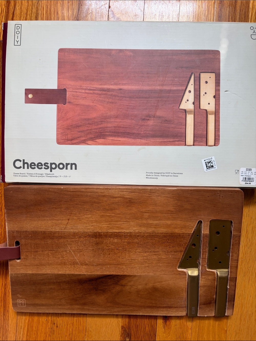 DOIY “Cheesporn” Acacia Wood Cheese Board Set w/ Gold Knives (2019)